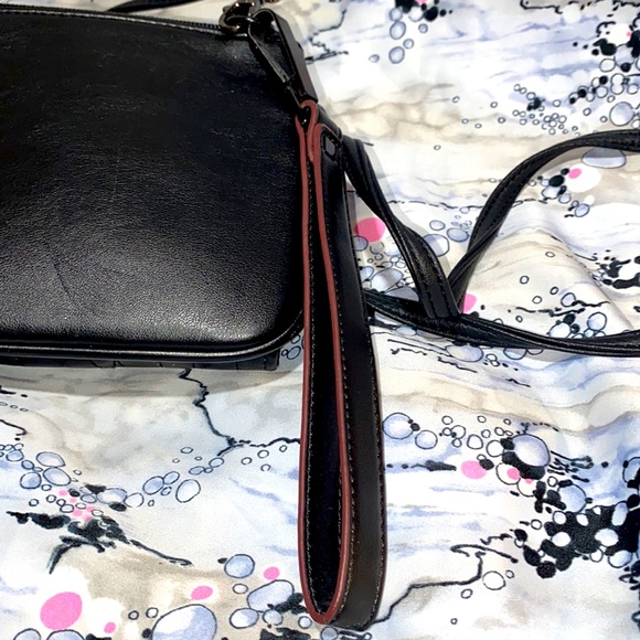 Fiorelli leather crossbody - Picture 8 of 11